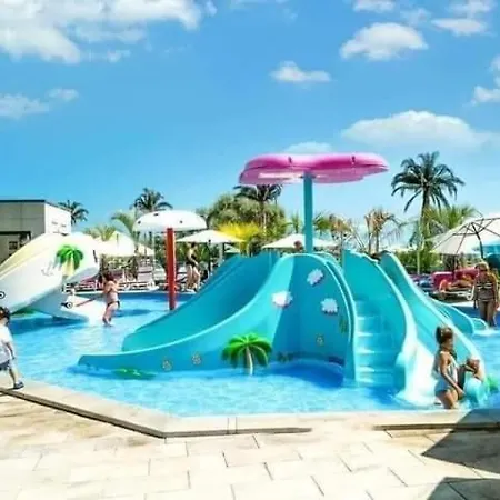 Alezi Promenada Prima Linie La Mare & Spa * Năvodari