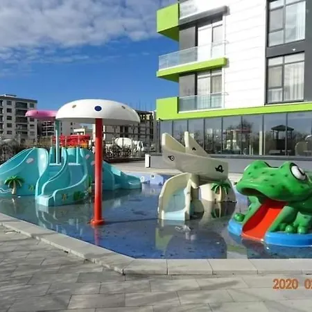 Appartement Alezi Promenada Prima Linie La Mare & Spa *