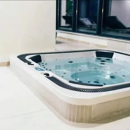Apartmán Alezi Promenada Prima Linie La Mare & Spa Năvodari