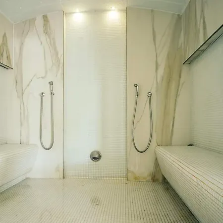 Apartmán Alezi Promenada Prima Linie La Mare & Spa Năvodari
