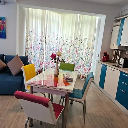 Alezi Promenada Prima Linie La Mare & Spa Apartmán Năvodari