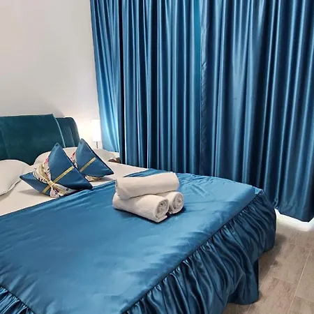 Alezi Promenada Prima Linie La Mare & Spa Appartement *