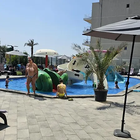 Alezi Promenada Prima Linie La Mare & Spa